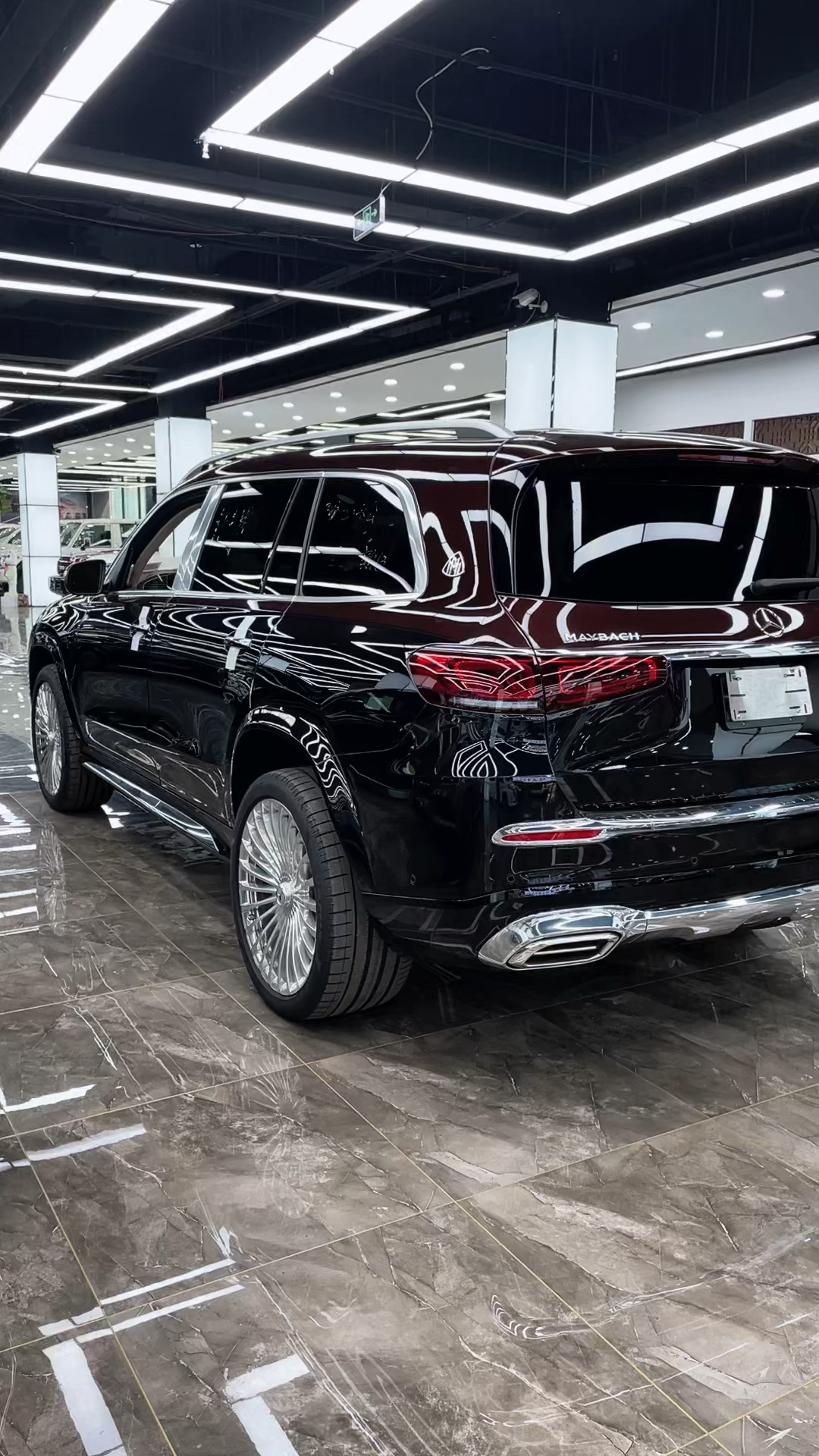 纯进口2024款迈巴赫奔驰GLS600国六现车